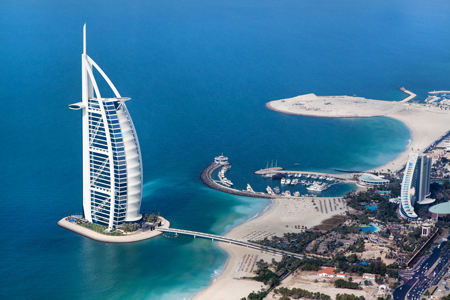 Burj_Al_Arab_Hotel_Dubai_UAE_125624981_450