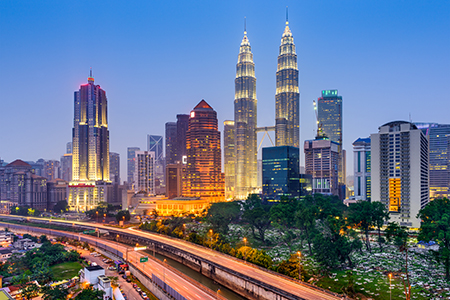 Malaysia_Kuala_Lumpur_city_skyline_317593490_450